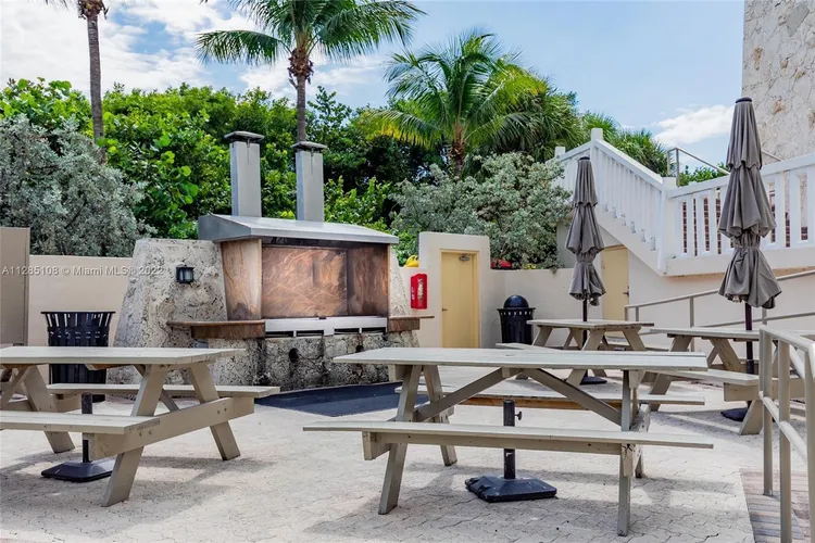 Towers of Key Biscayne #B404 image #22