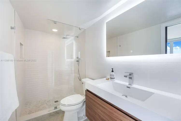 St. Tropez #9-D image #12