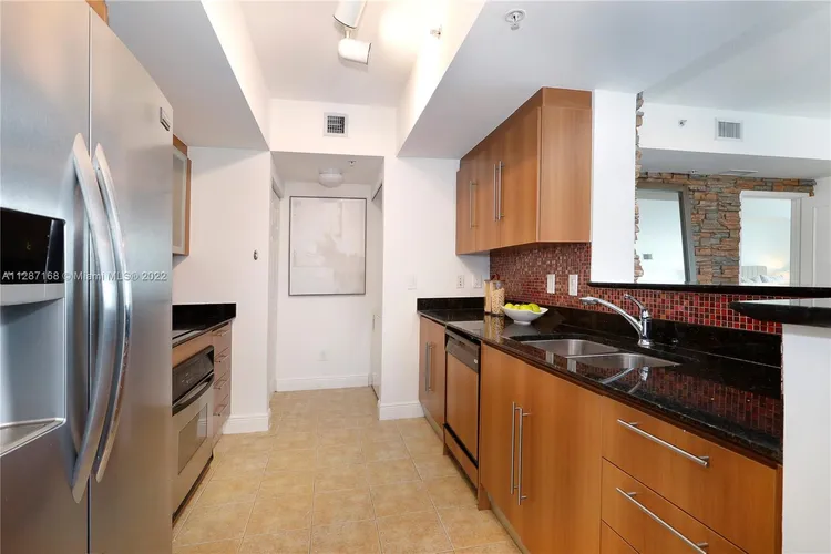 One Miami #2121 image #13