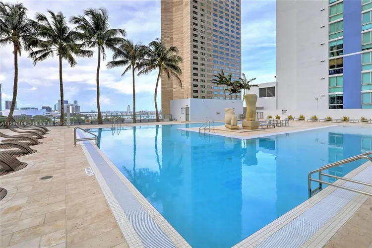 One Miami #2121 image #28