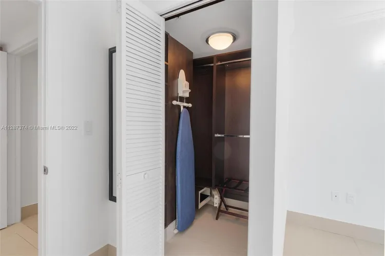 The Mutiny #1111 image #13