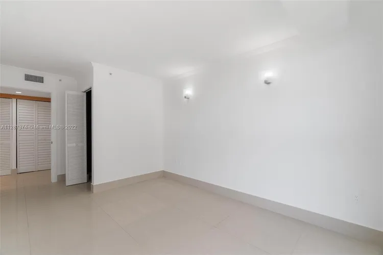 The Mutiny #1111 image #14