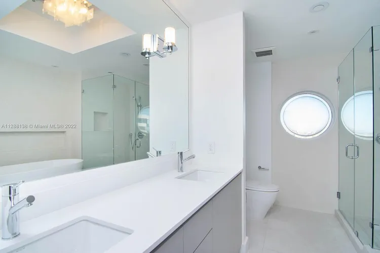 Williams Island 1000 #3104 image #15