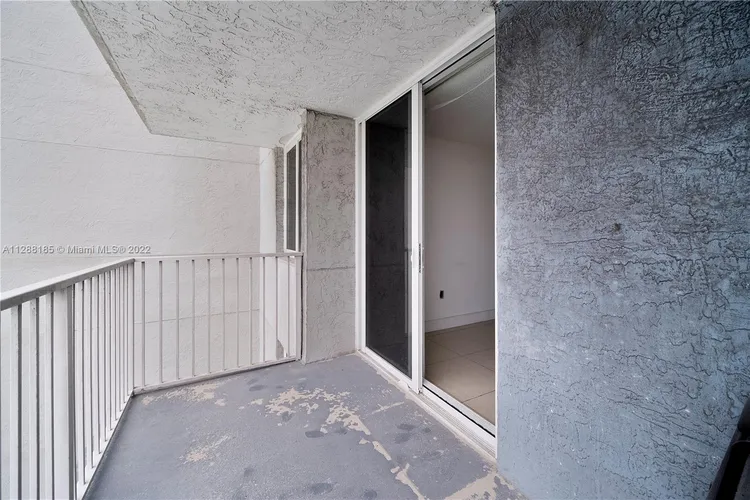 Madison Downtown #W-1810 image #16