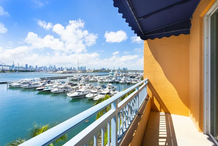Yacht Club at Portofino #FL-4 image #6
