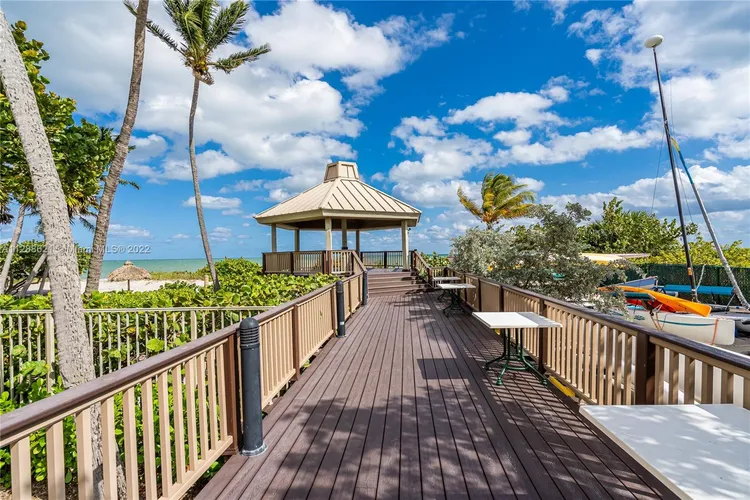 Towers of Key Biscayne #E1107 image #31