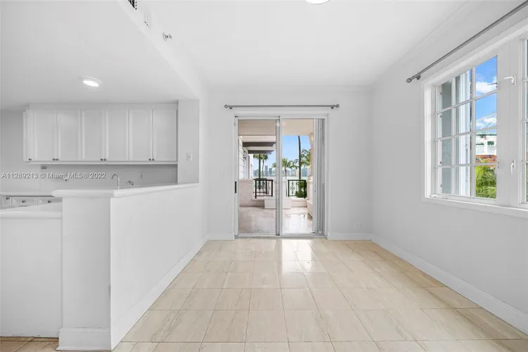 Bayview #5325 image #11
