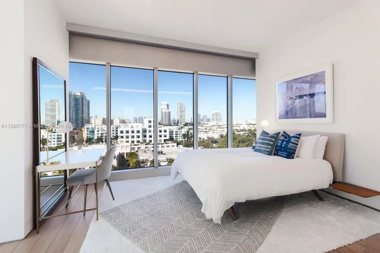 Glass #900 image #12