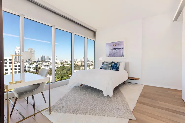 Glass #900 image #13