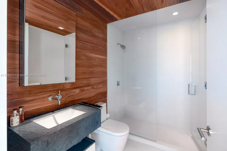 Glass #900 image #21