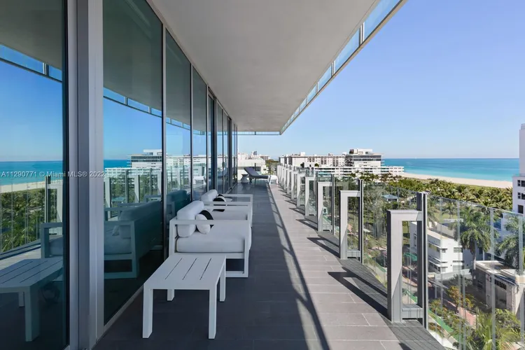 Glass #900 image #23