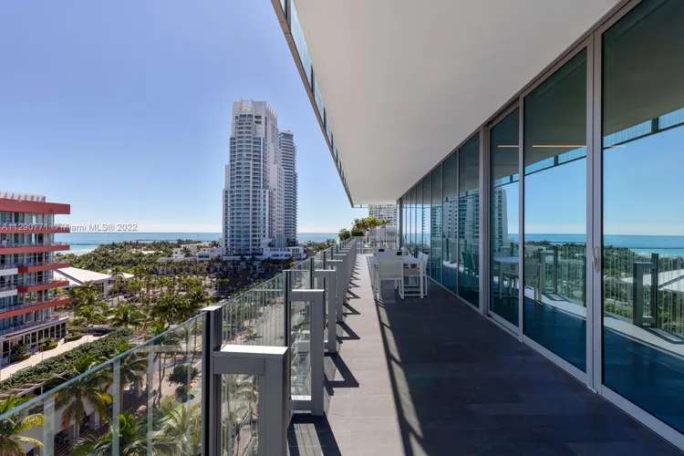 Glass #900 image #24