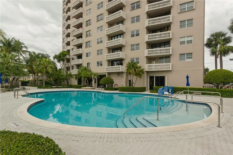 Gables Waterway Towers #202 image #7