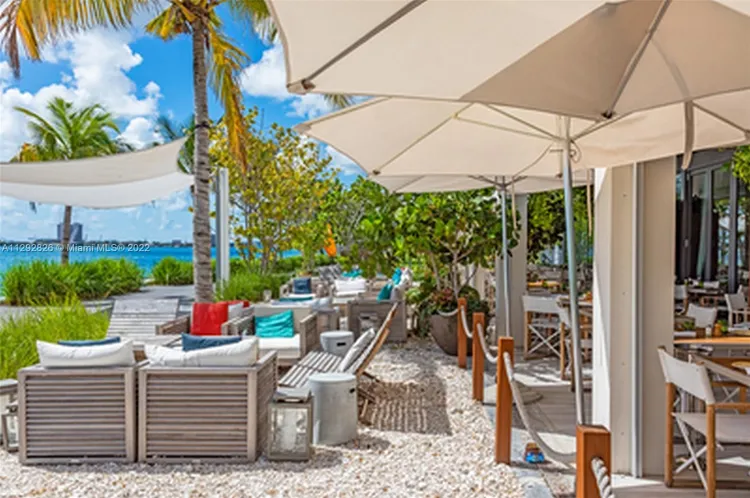 One Paraiso #401 image #31