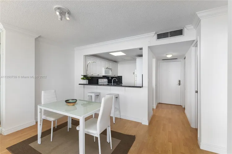 The Charter Club #2020 image #16