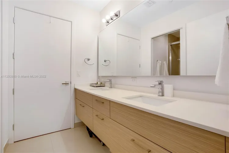 Bay House #LPH1 image #14