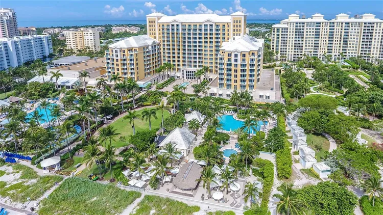Grand Bay Ritz Carlton #PH17 image #25