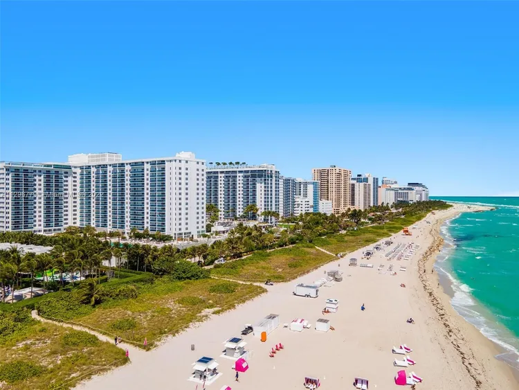 Roney Palace #1127 image #19