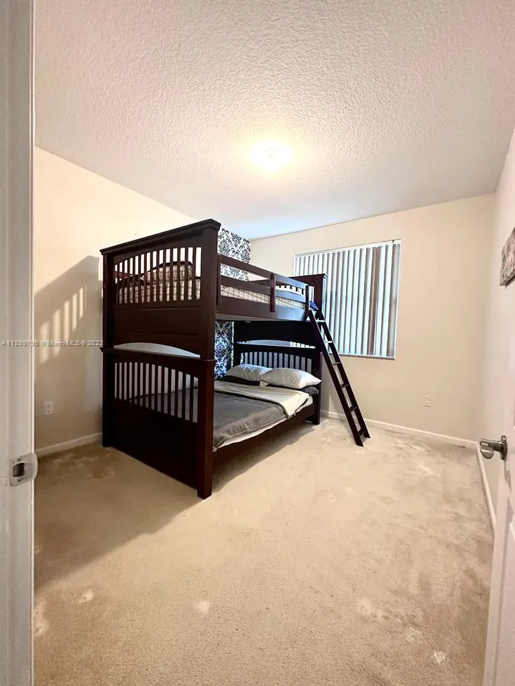 360 Condo #1125 image #25