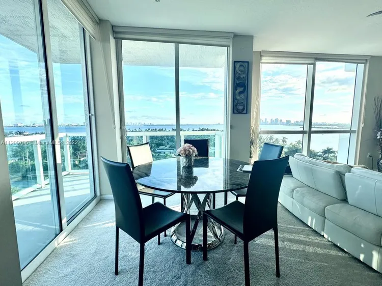 360 Condo #1125 image #7