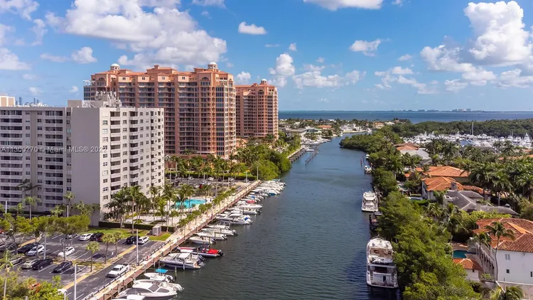 Gables Waterway Towers #902 image #20