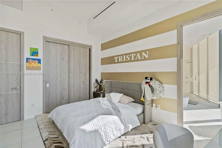 One Park Grove #8D image #15