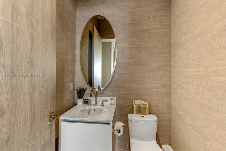 One Park Grove #8D image #28