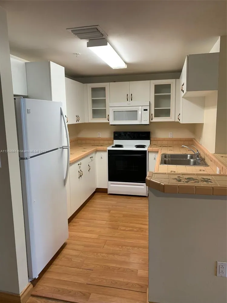 Fortune House #2405 image #19