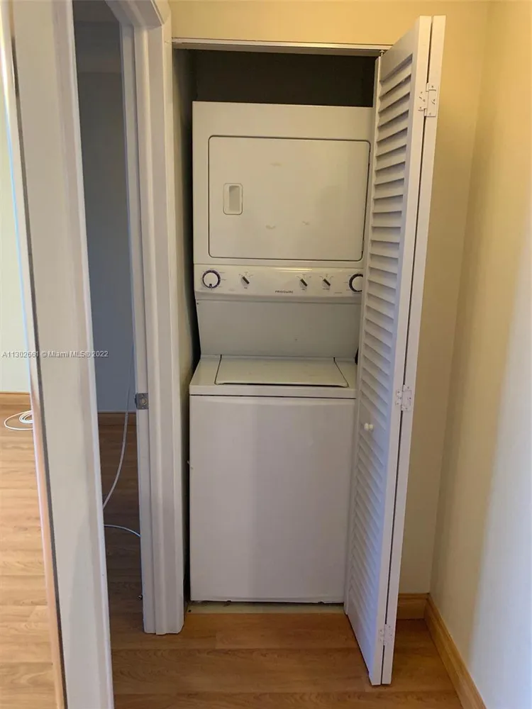 Fortune House #2405 image #23