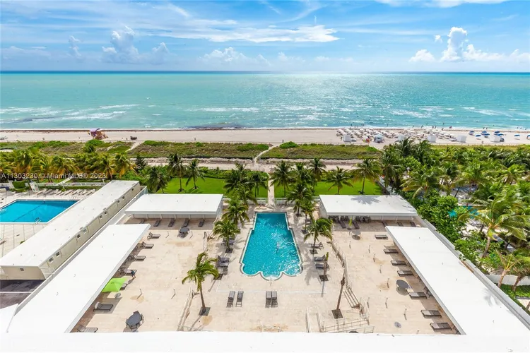 Executive #9C image #17