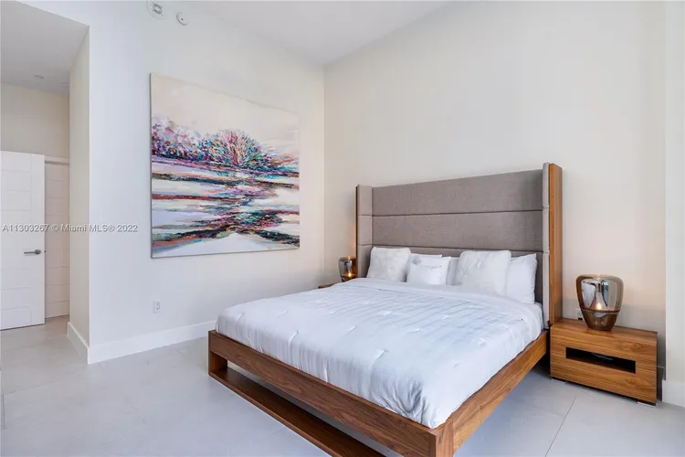 Dua Miami (SLS Hotel and Residences) #UPH7 image #15