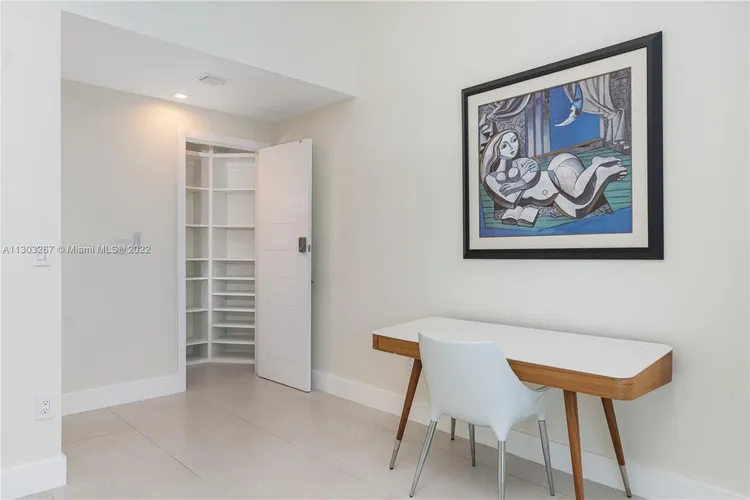 Dua Miami (SLS Hotel and Residences) #UPH7 image #23