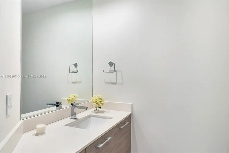 Dua Miami (SLS Hotel and Residences) #UPH7 image #37