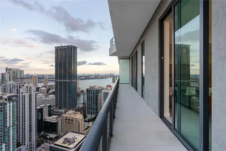 Dua Miami (SLS Hotel and Residences) #UPH7 image #38