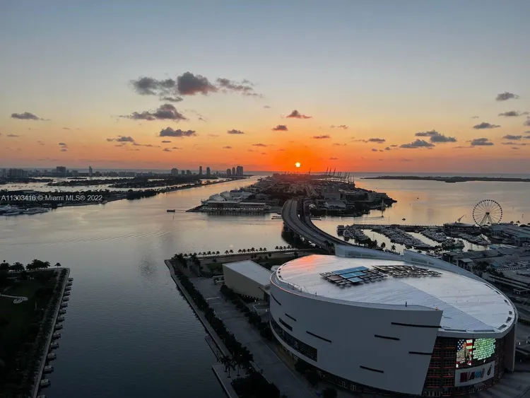 900 Biscayne Bay #2004 image #34