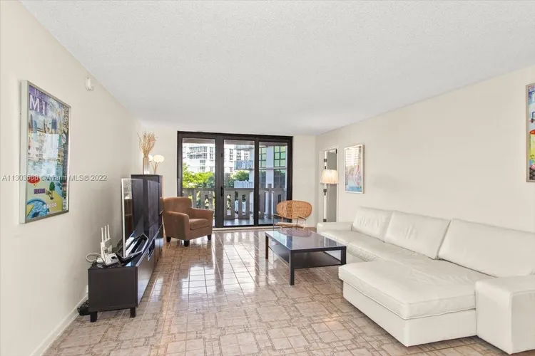 Towers of Key Biscayne #E304 image #7