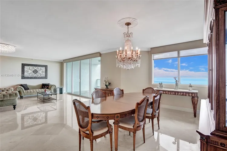 Hamptons South #2702 image #13