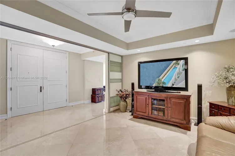 Hamptons South #2702 image #18