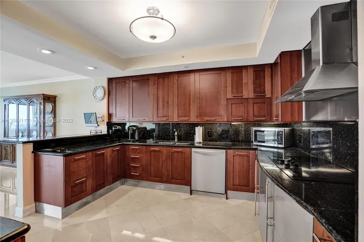 Hamptons South #2702 image #25