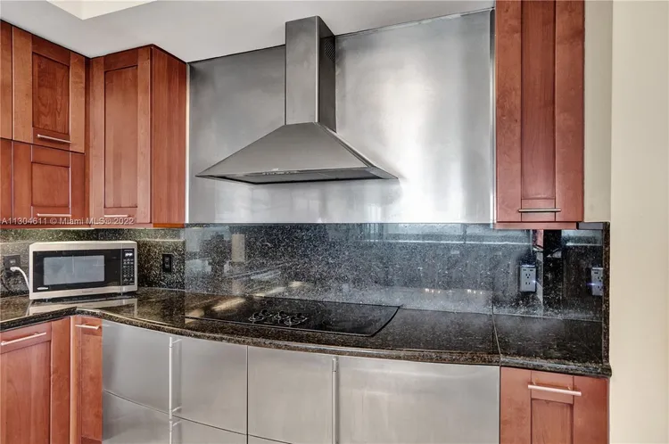 Hamptons South #2702 image #26