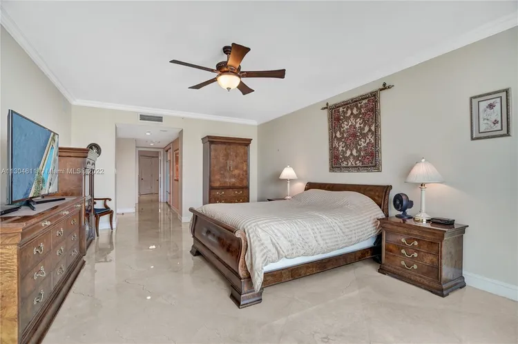 Hamptons South #2702 image #29