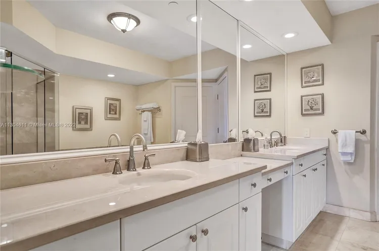 Hamptons South #2702 image #31