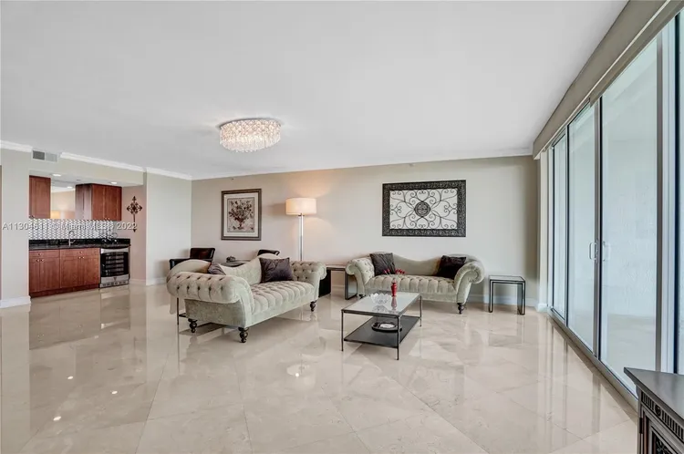 Hamptons South #2702 image #6