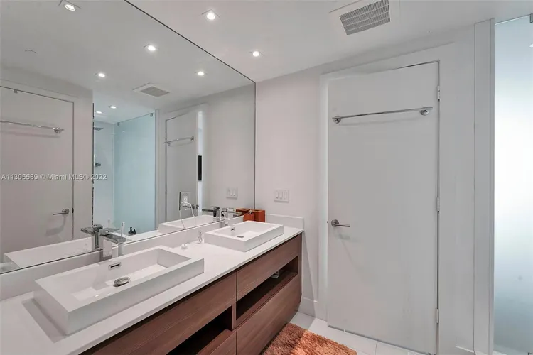 Icon Bay #3503 image #15