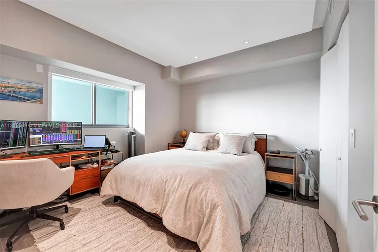 Icon Bay #3503 image #24