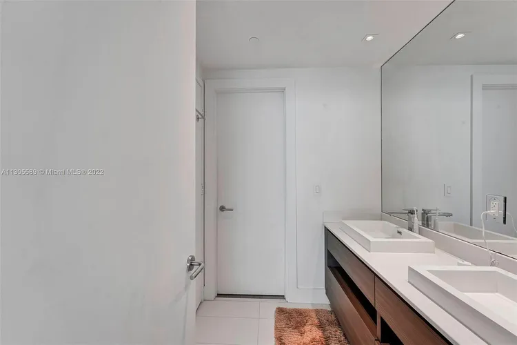 Icon Bay #3503 image #43