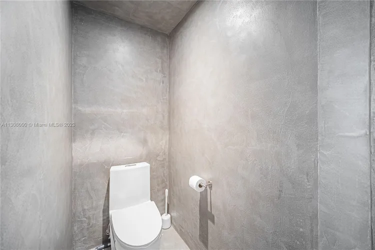 Icon Bay #2105 image #19