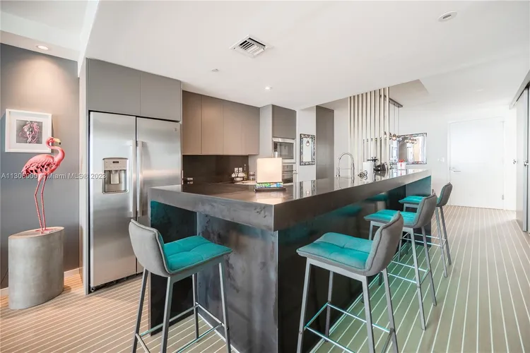 Icon Bay #2105 image #9