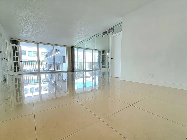 Parker Plaza Estates #1604 image #11