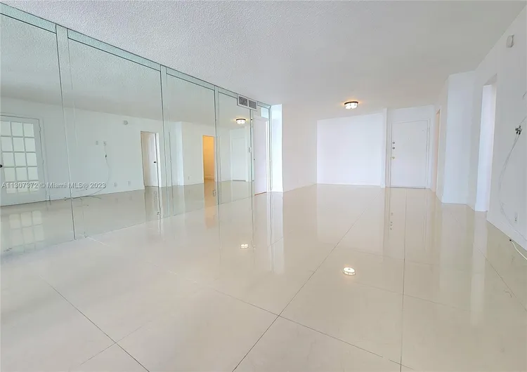 Parker Plaza Estates #1604 image #14